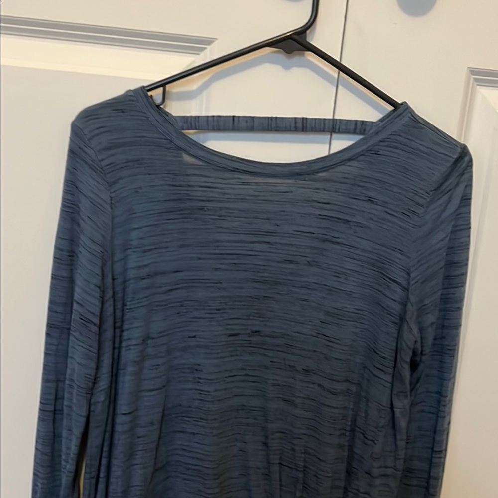 Women’s long sleeve shirt